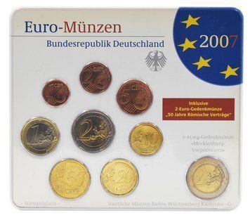 Набір монет Німеччина набір з 9 монет євро 2007 UNC G 1, 2, 5, 10, 20, 50 євроцентів, 1, 2 євро, пам'ятна 2 євро Блістер М23506 фото