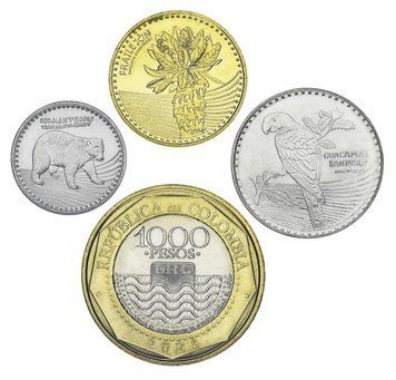 Набір монет Колумбія набір з 4 монет 2022&ndash;2023 UNC Тварини 50, 100, 200, 1000 песо М23816 фото