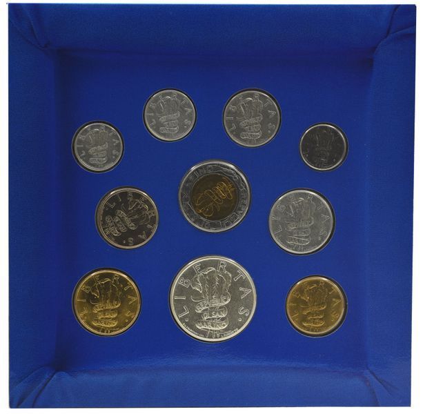Набор монет Сан-Марино набор из 10 монет 1995 UNC 1, 2, 5, 10, 20, 50, 100, 200, 500, 1000 лир (серебро) М23381 фото