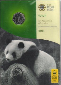 Великобританія 50 пенсів 2011 &laquo;Всесвітній фонд дикої природи&raquo; UNC Сувенір (KM#1196) М07304 фото