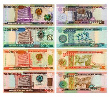 Banknotes set Mozambique set of 4 banknotes 1993-2003 UNC 50,000, 100,000, 200,000, 500,000 metal