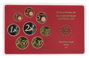 Набір монет Німеччина набір з 8 монет євро 2004 UNC A 1, 2, 5, 10, 20, 50 євроцентів, 1, 2 євро у сувенірній упаковці М22732 фото