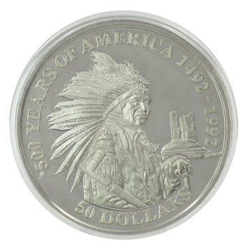 Монета Острови Кука 50 доларів 1991 Срібло Proof 500 років Відкриттю Америки &ndash; Вождь індіанського племені хункпапа М22615 фото