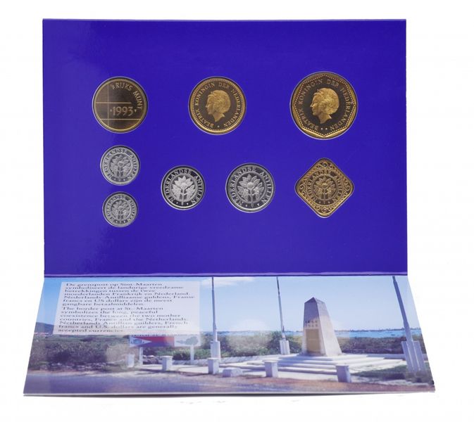 Netherlands Antilles set of 8 coins 1993 UNC 1, 5, 10, 25, 50 cents, 1, 2.5 guilders plus token