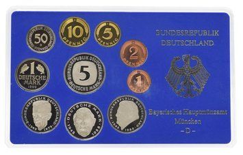 Набір монет Німеччина набір з 10 монет 1990 Proof D 1, 2, 5, 10, 50 пфенігів, 1, 2, 2, 2, 5 марок у сувенірній упаковці М22735 фото