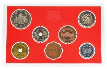 Набір монет Японія набір із 7 монет 1998 UNC Рік Тигра 1, 5, 10, 50, 100, 500 єн, пам&rsquo;ятна медаль М21316 фото
