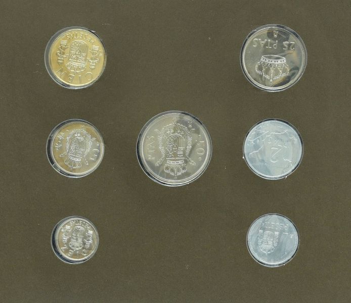 Coins set Spain Set of coins 1982-1985 UNC 1, 2, 5, 10, 25, 50, 100 pesetas and 1 mark Booklet