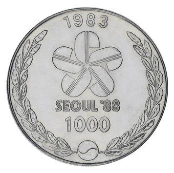 Монета Південна Корея 1000 вон 1983 AU-UNC XXIV літні Олімпійські ігри в Сеулі 1988 &mdash; Барабанщик М23830 фото