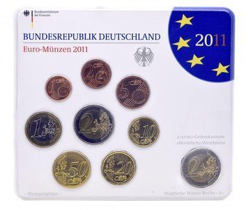 Набір монет Німеччина набір з 9 монет євро 2011 UNC A 1, 2, 5, 10, 20, 50 євроцентів, 1, 2 євро, пам'ятна 2 євро Блістер М08441 фото