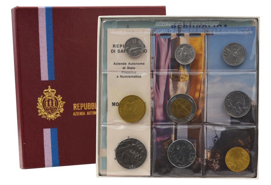 Набір монет Сан-Марино набір з 9 монет 1985 UNC 1, 2, 5, 10, 20, 50, 100, 200, 500 лір М00101 фото