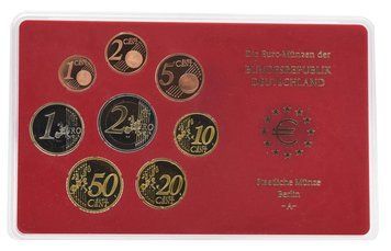 Набір монет Німеччина набір з 8 монет євро 2003 UNC A 1, 2, 5, 10, 20, 50 євроцентів, 1, 2 євро у сувенірній упаковці М22719 фото