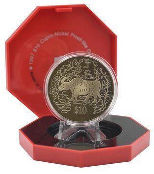Монета Сінгапур 10 доларів 1997 Proof-like Східний календар &mdash; Рік бика в сувенірній упаковці М22529 фото